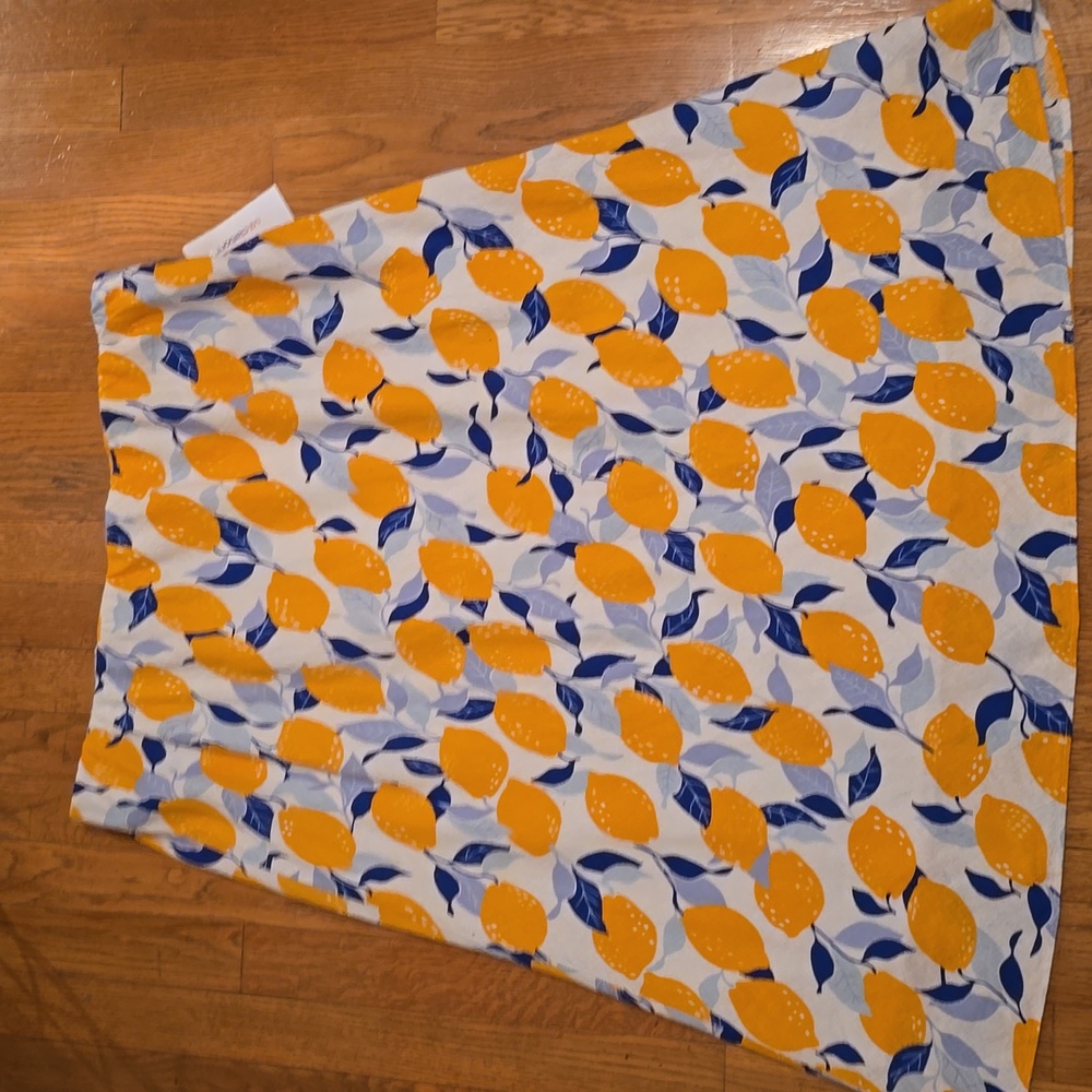LIZ CLAIBORNE BRAND WOMEN'S PLUS SIZE BLUE AND YELLOW LEMONS SKIRT SIZE XXL